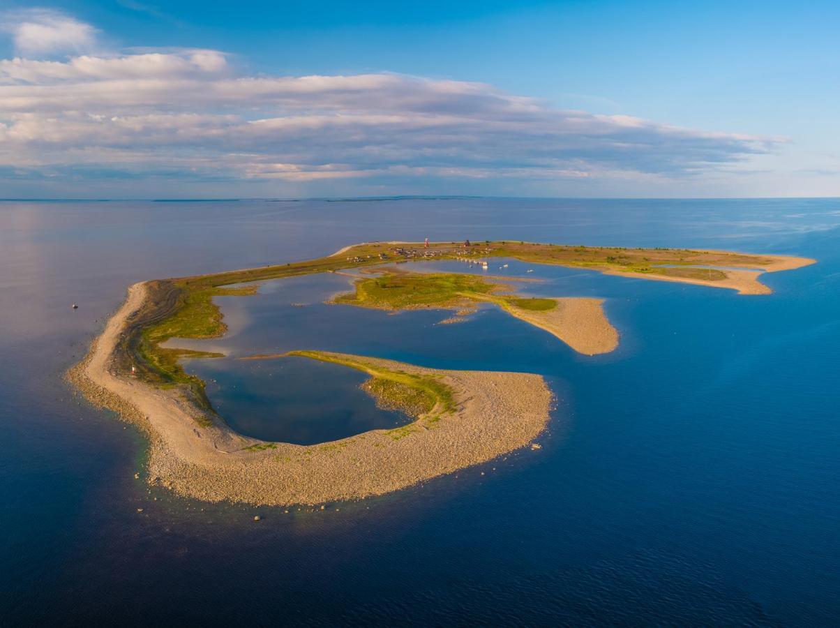 Maloren Lodge Каликс Екстериор снимка